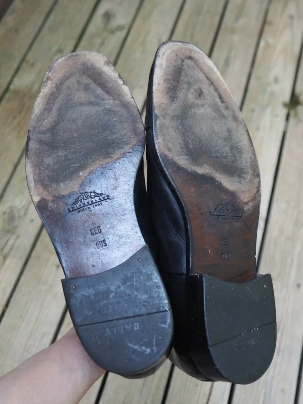 vintage Bally Delfio black leather cap toe oxfords UK 8 US 9 made in Italy